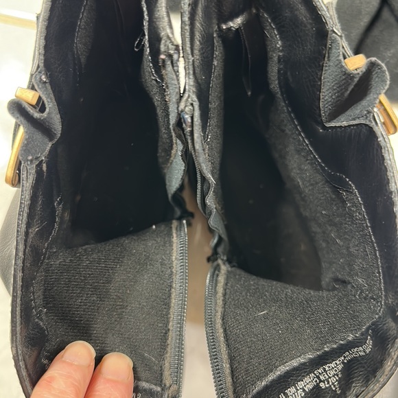 Black ankle boots - Picture 9 of 9